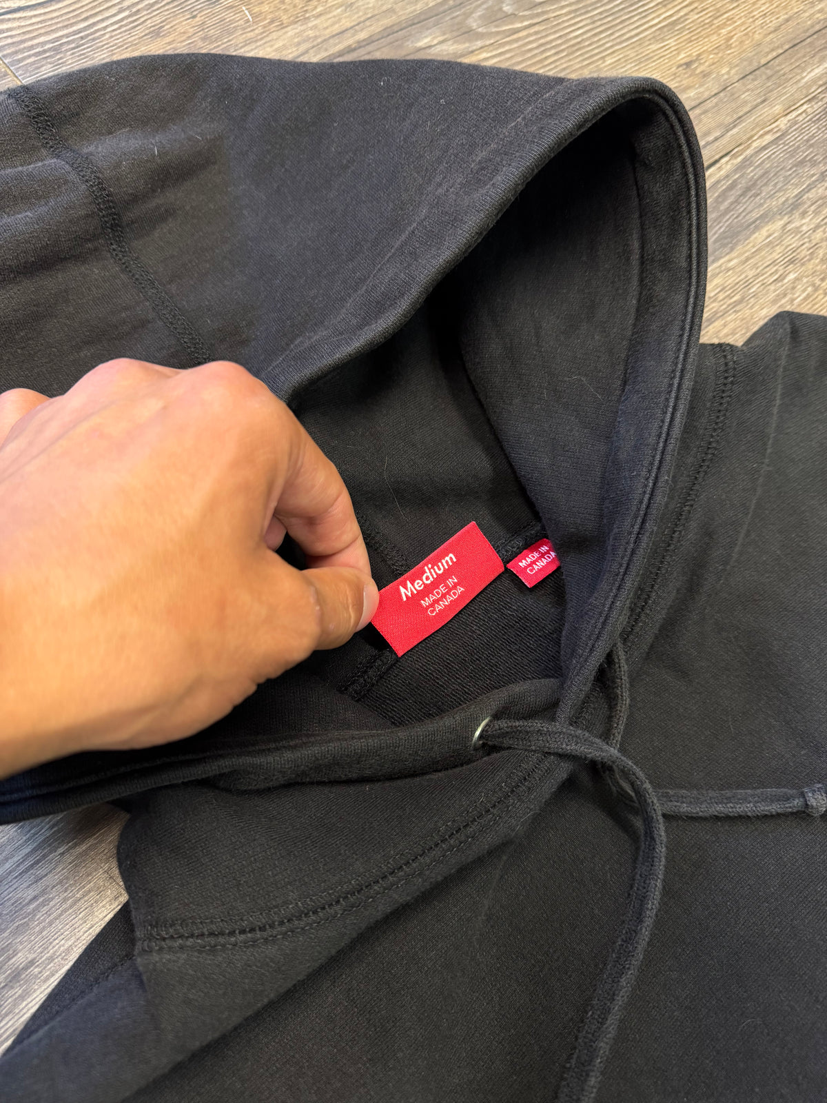 SUPREME SS14 DEAD KENNEDYS GRAVE HOODIE (M)