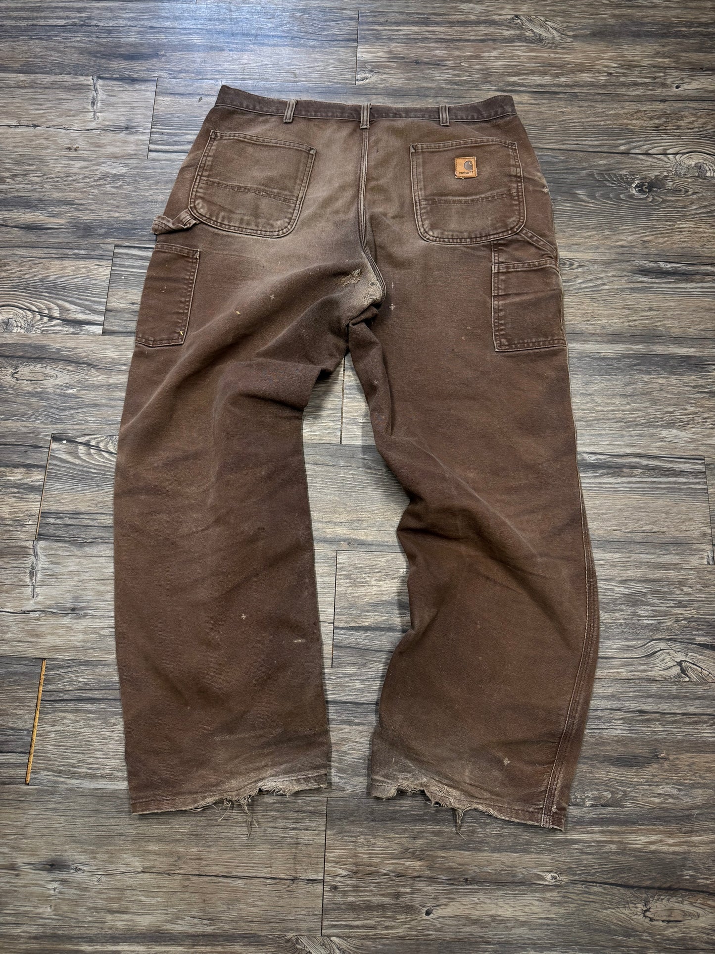 MOCHA CARHARTT DISTRESSED BAGGY CARPENTER PANTS (36x32)