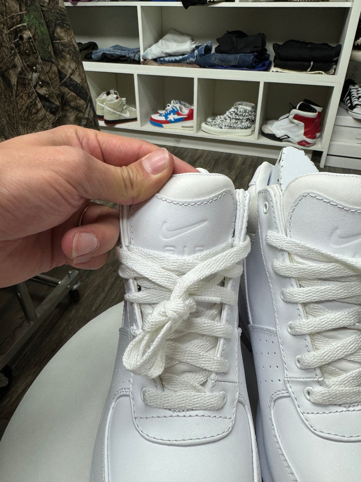 NIKE ACG GOADOME WHITES (9.5)