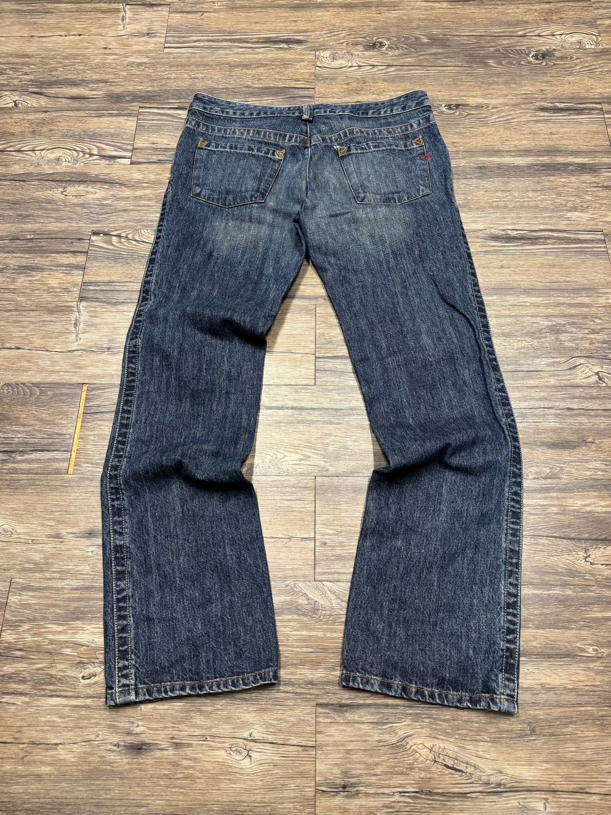 DIESEL DARKWASH DENIM JEANS (34)