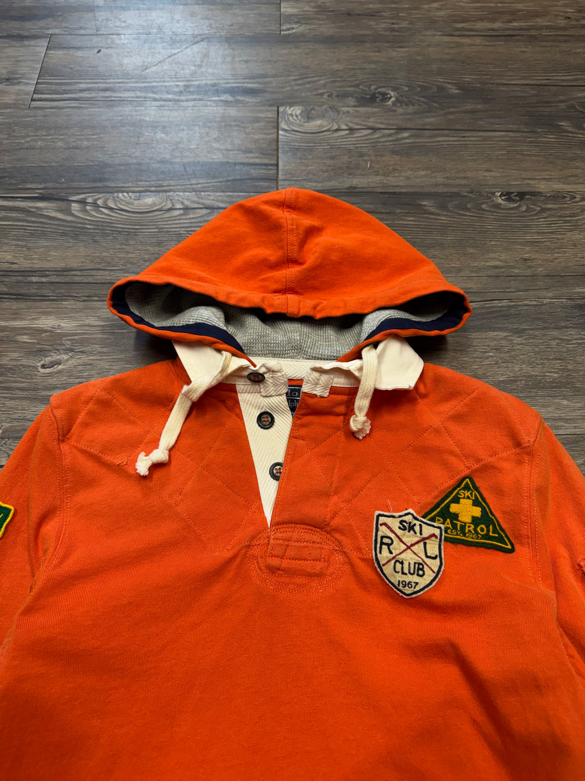 POLO RALPH LAUREN SKIT PATROL HENLEY PATCHWORK HOODED SWEATSHIRT (S)