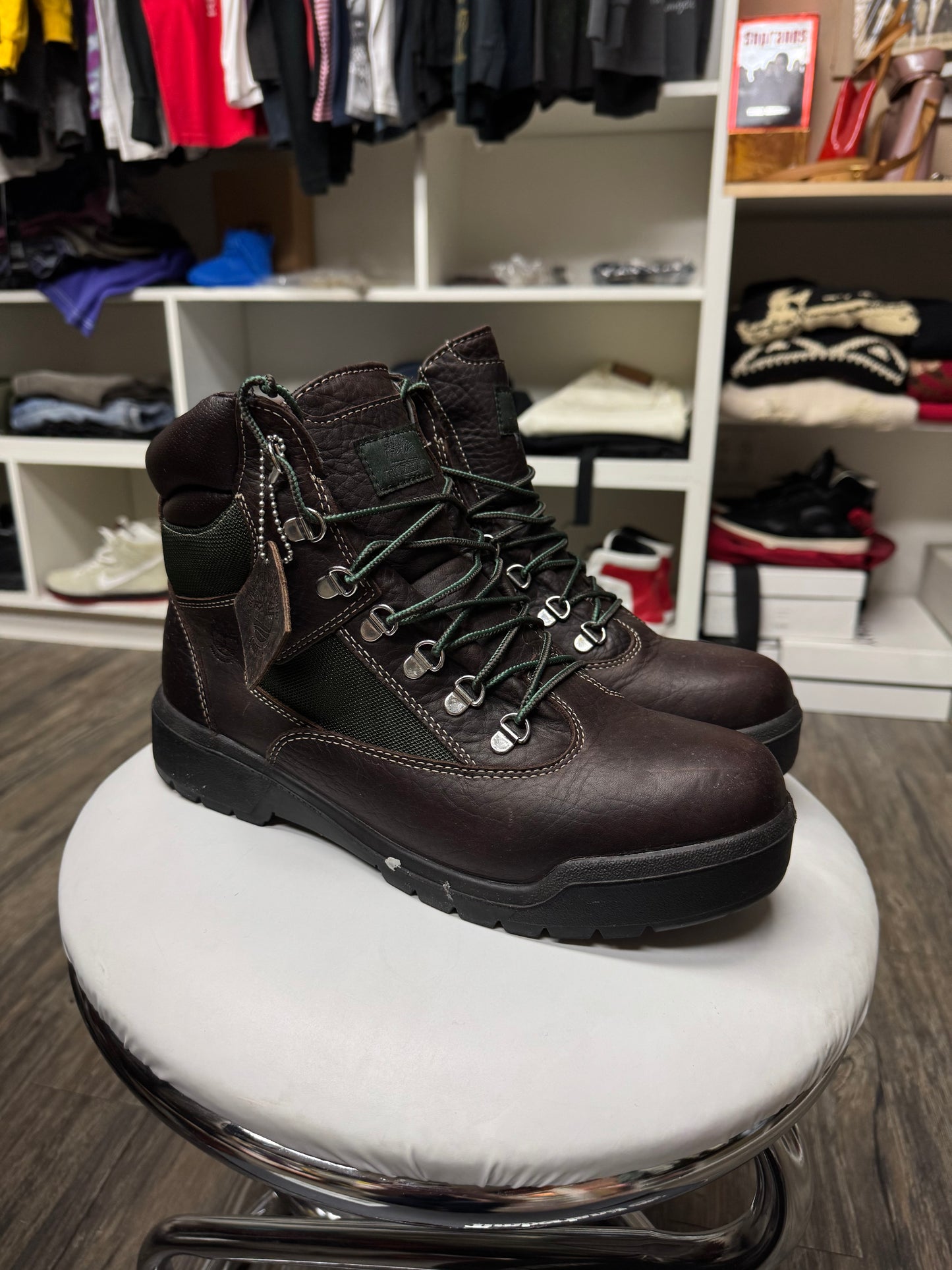 TIMBERLAND BROWN LEATHER HIKING BOOTS (11)