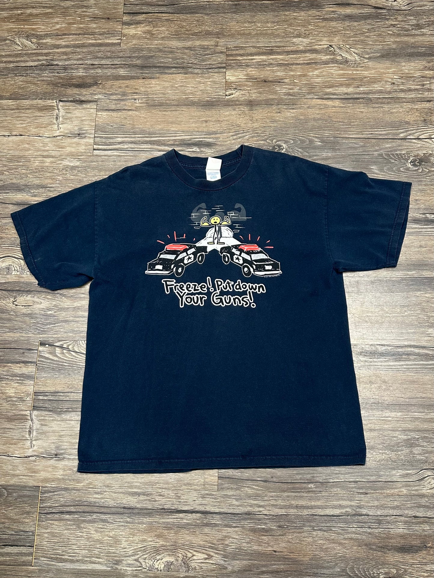 FUNNY “PUT YOUR GUNS DOWN” GRAPHIC T-SHIRT (XL)