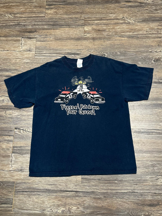 FUNNY “PUT YOUR GUNS DOWN” GRAPHIC T-SHIRT (XL)