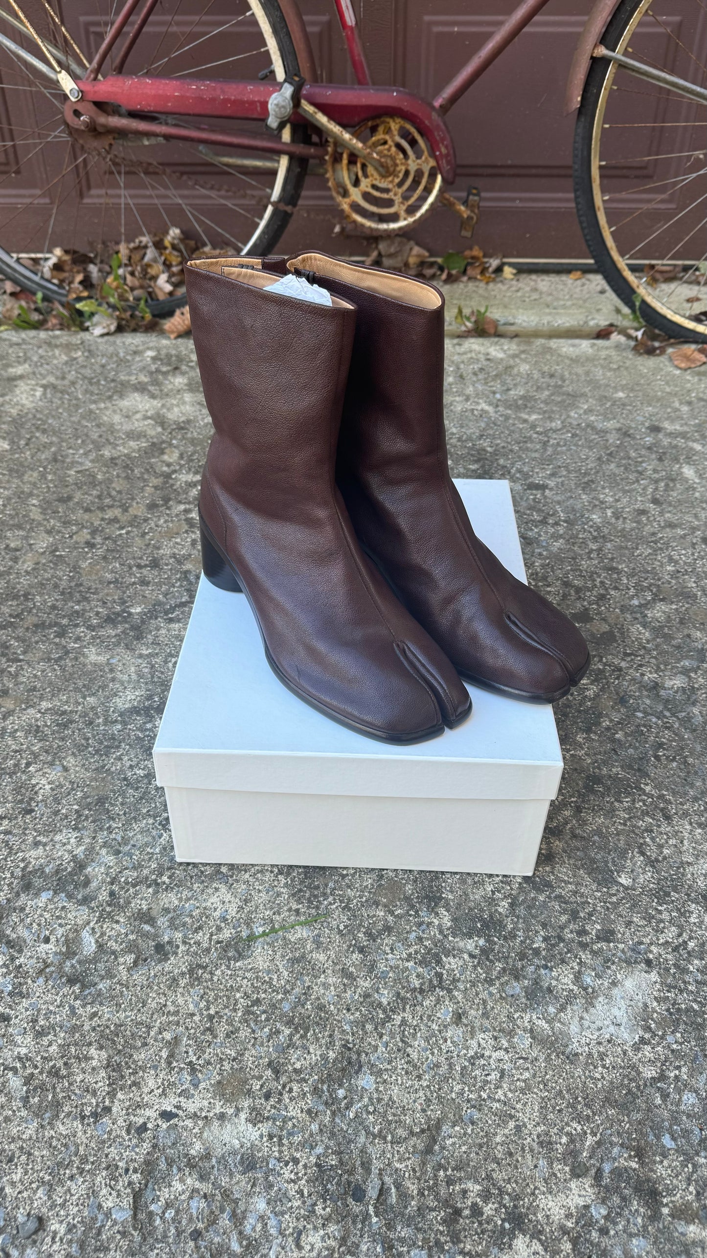 MAISON MARGIELA TABI (44)