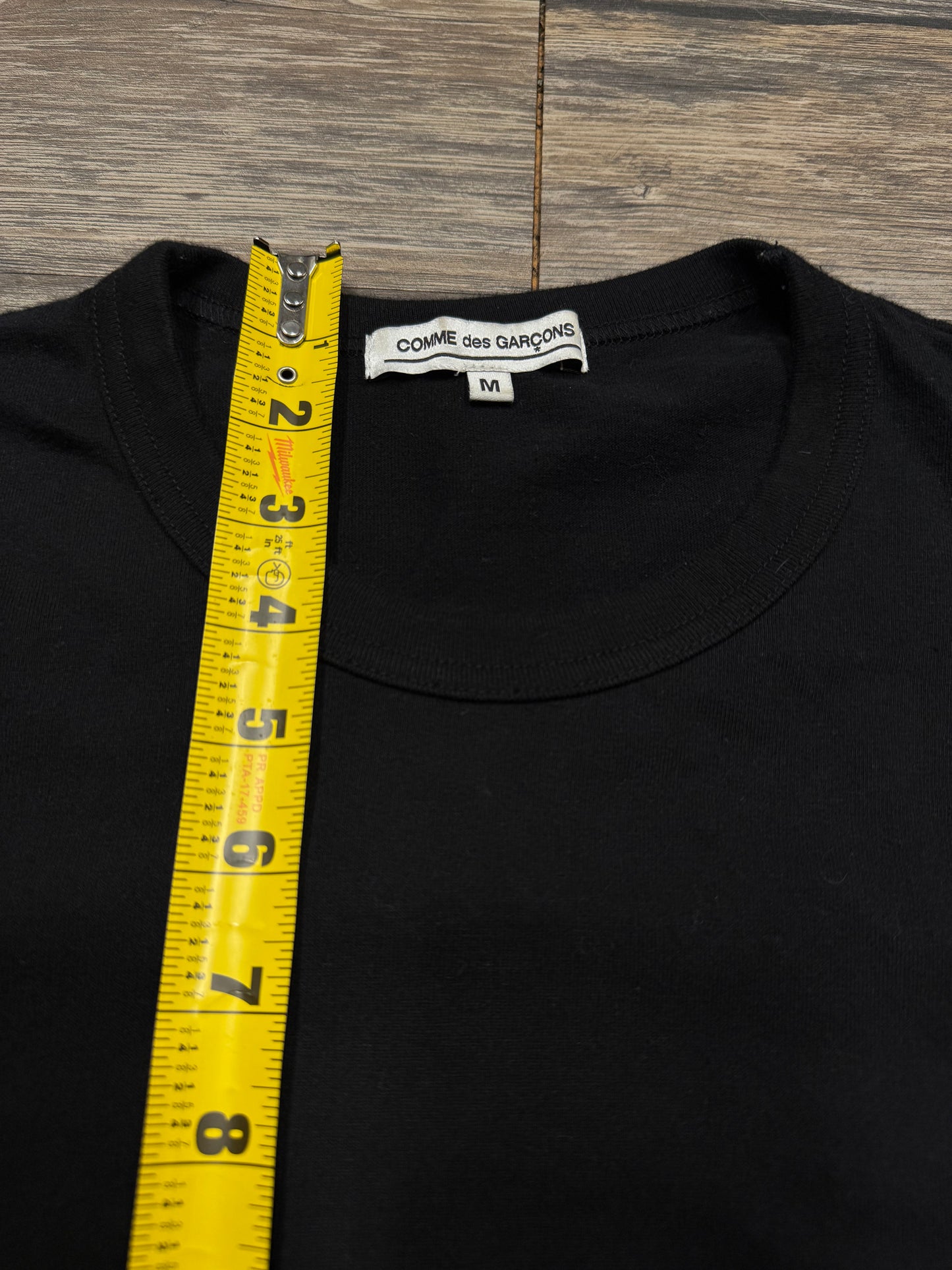 COMMES DES GARCON NEON LOGOS TEE (M)