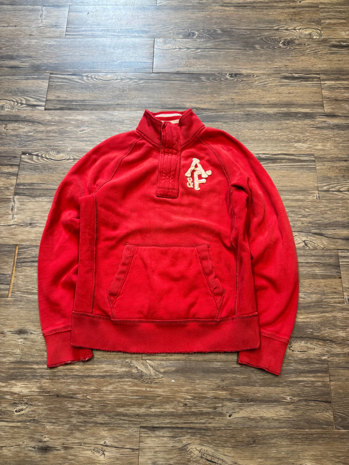 ABERCROMBIE & FITCH RIBBED POCKET QUARTER-ZIP (L)