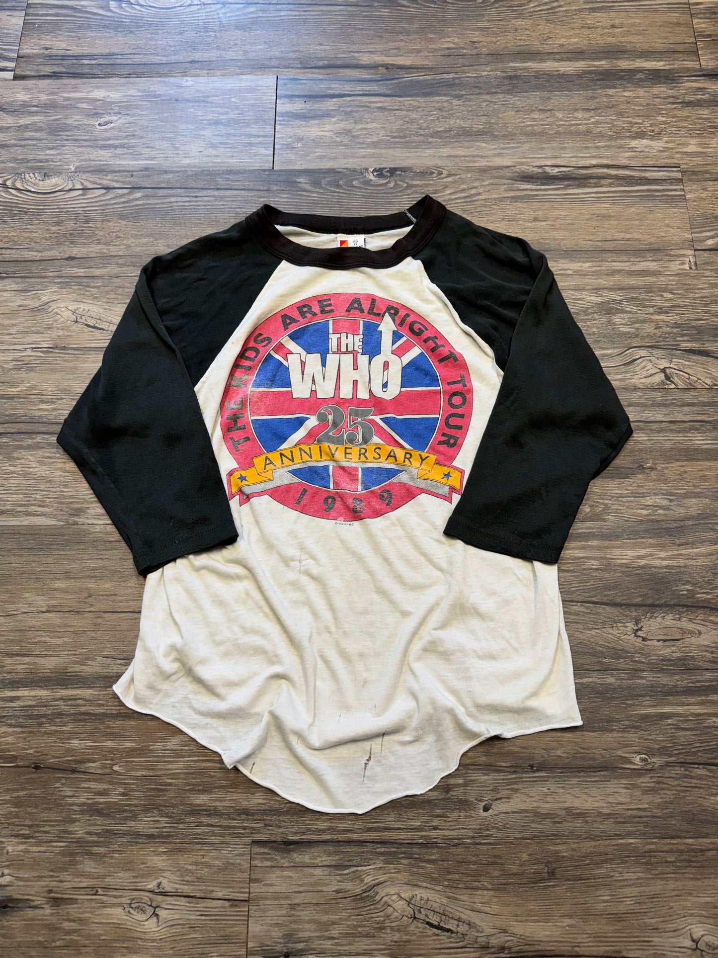 VINTAGE 1989 THE WHO 25TH ANNIVERSARY BASEBALL T-SHIRT