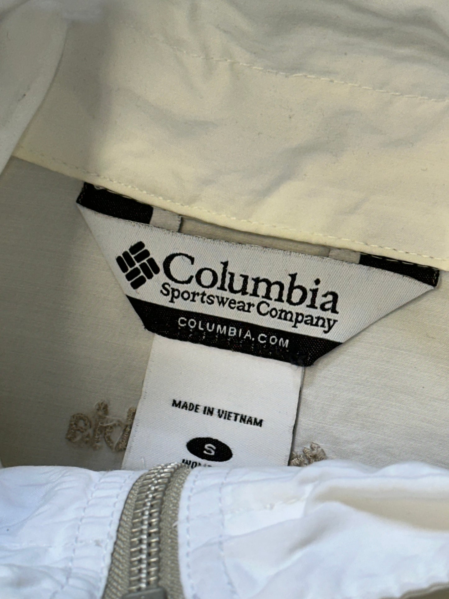 COLUMBIA ZIP-UP VEST (UNBELIEVABLE FLAVOR) (SMALL)