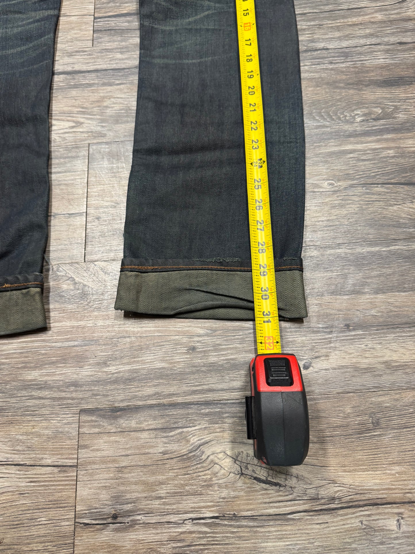 EDWINS INDIGO WASHED SELVEDGE REPAIRED JEANS (31x33)