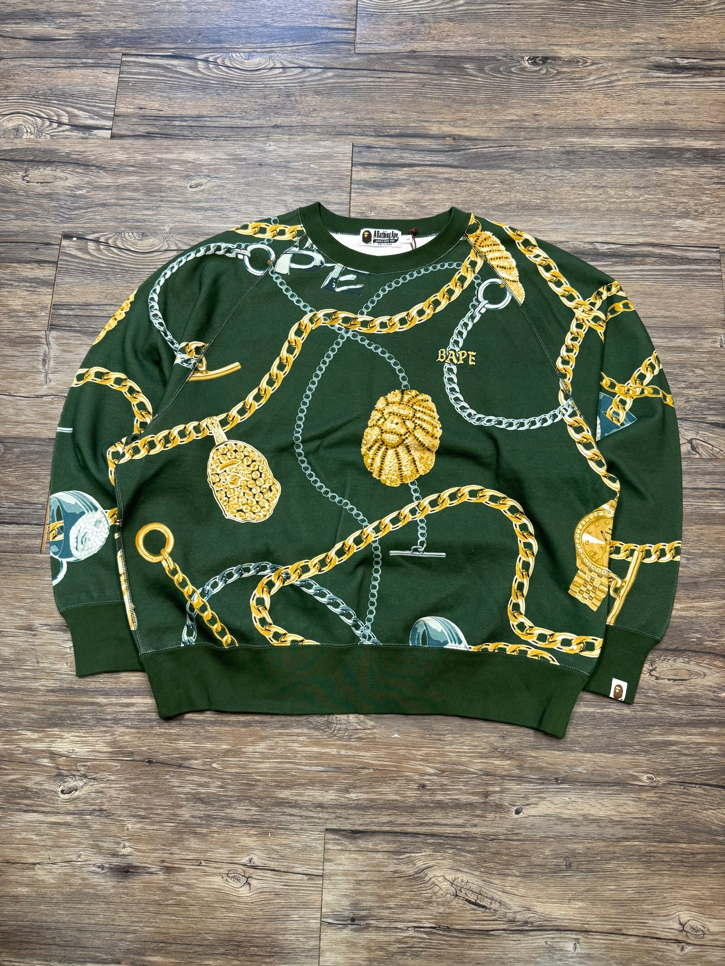 A BATHING APE JEWELS CREWNECK (L)