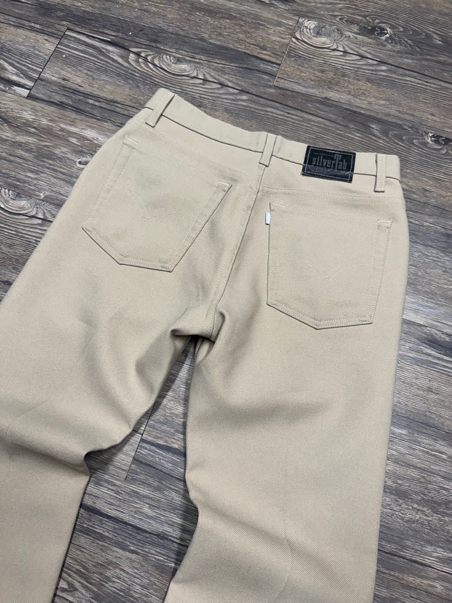 SILVER TAB LEVIS FLARE PANTS (31x30)