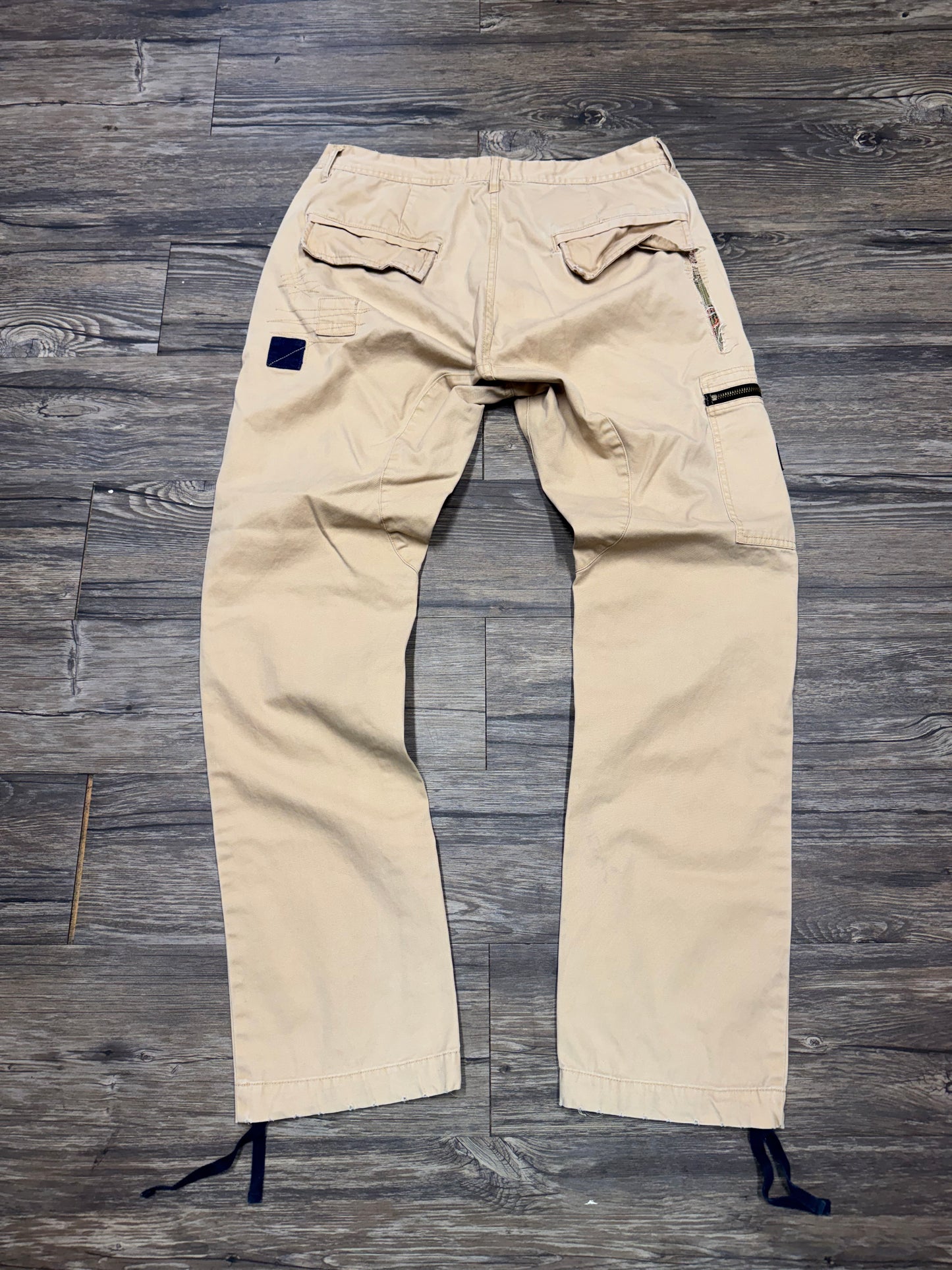BILLIONAIRE BOYS CLUB PATCHED TECHNICAL PANTS (32)