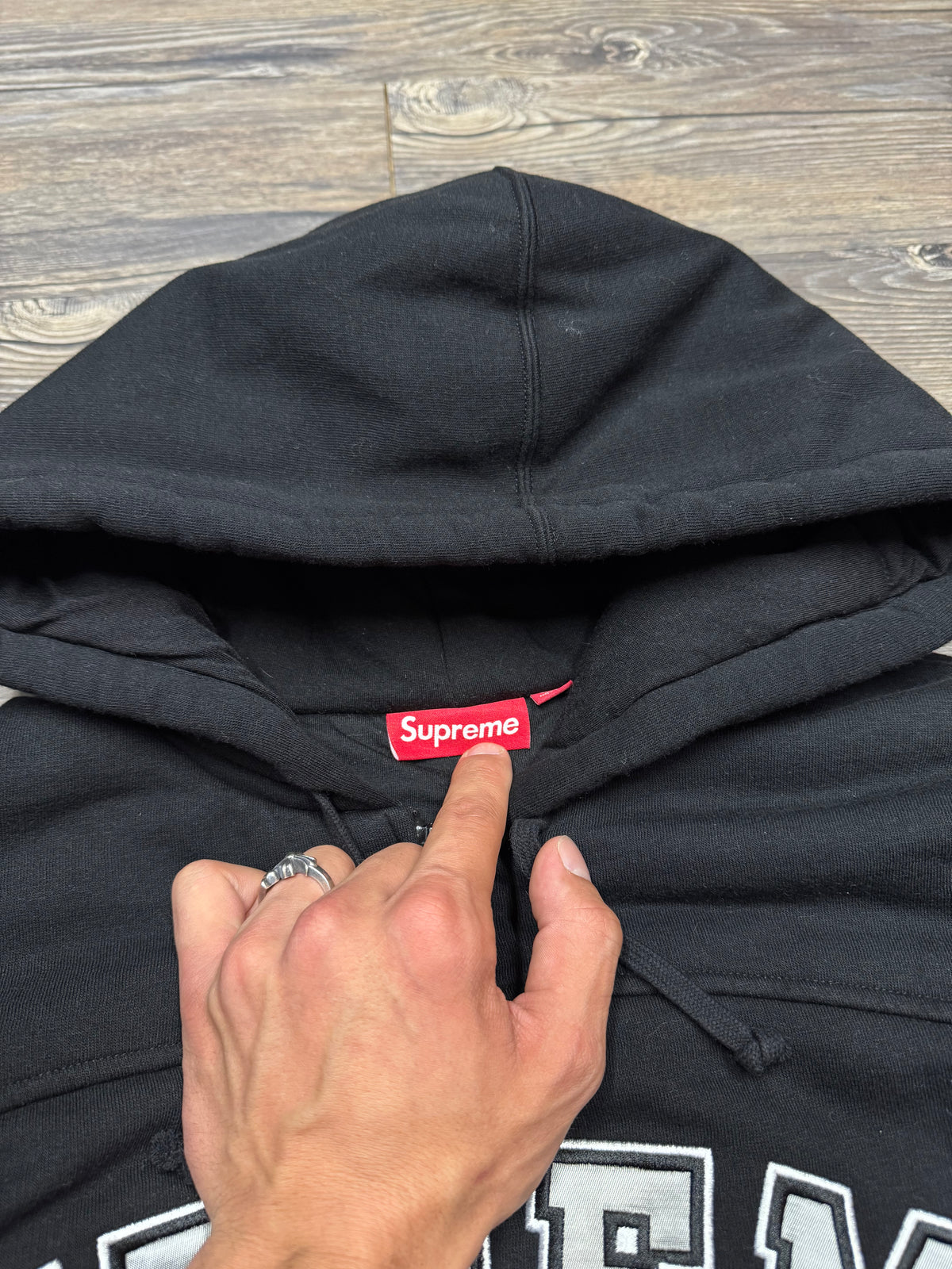 SUPREME VARSITY LOGO LETTER HOODIE (L)