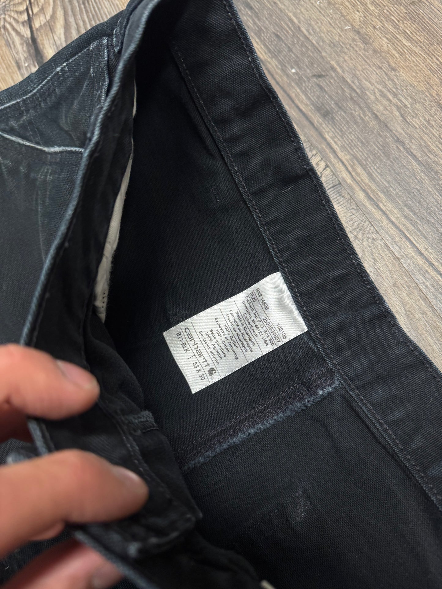 BLACK FADED CARHARTT PANTS (33x30)