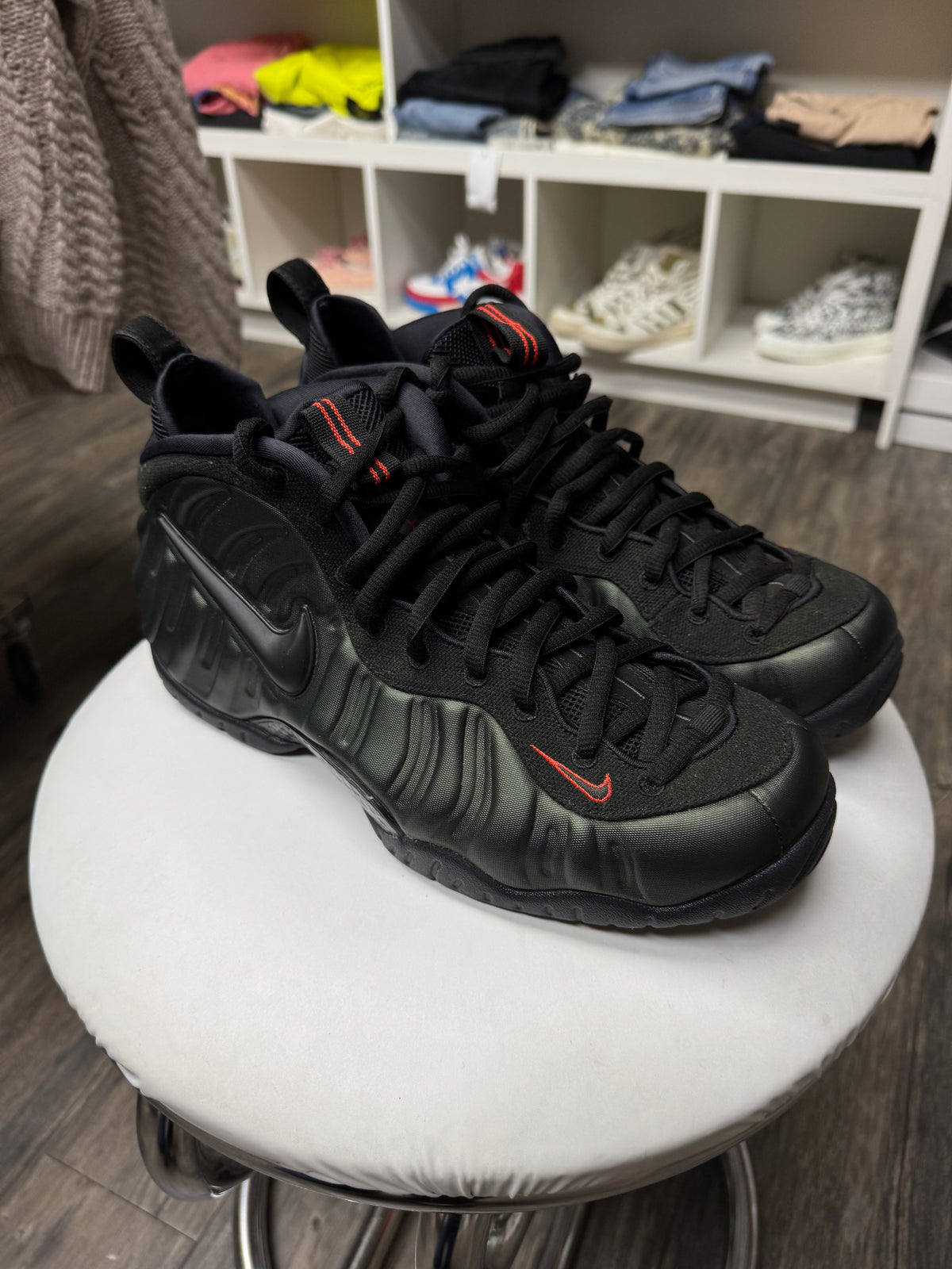 NIKE AIR FOAMPOSITE SEQUOIA (10.5)