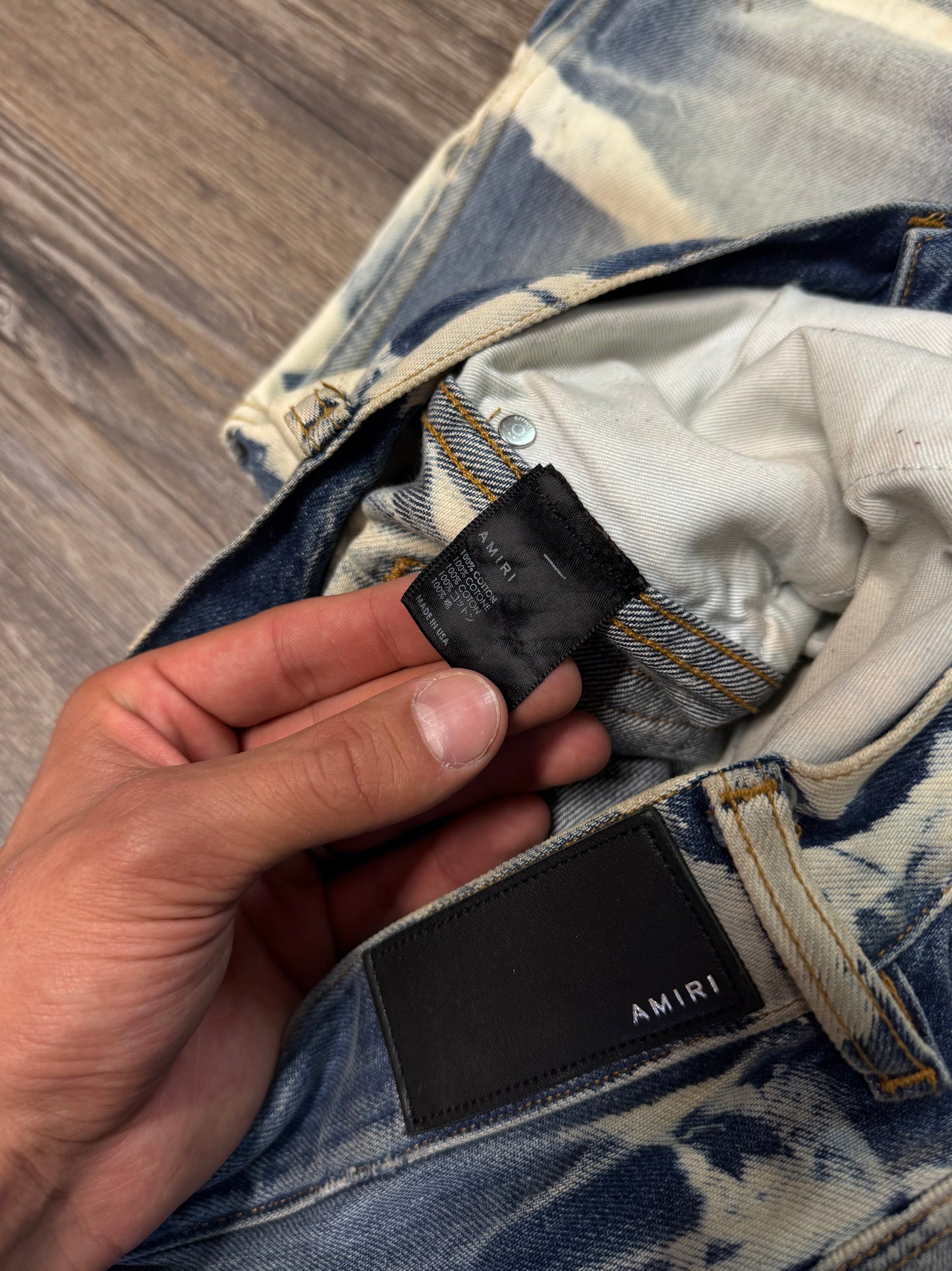 AMIRI DOUBLE KNEE BLEACHED CARPENTER JEANS (28)