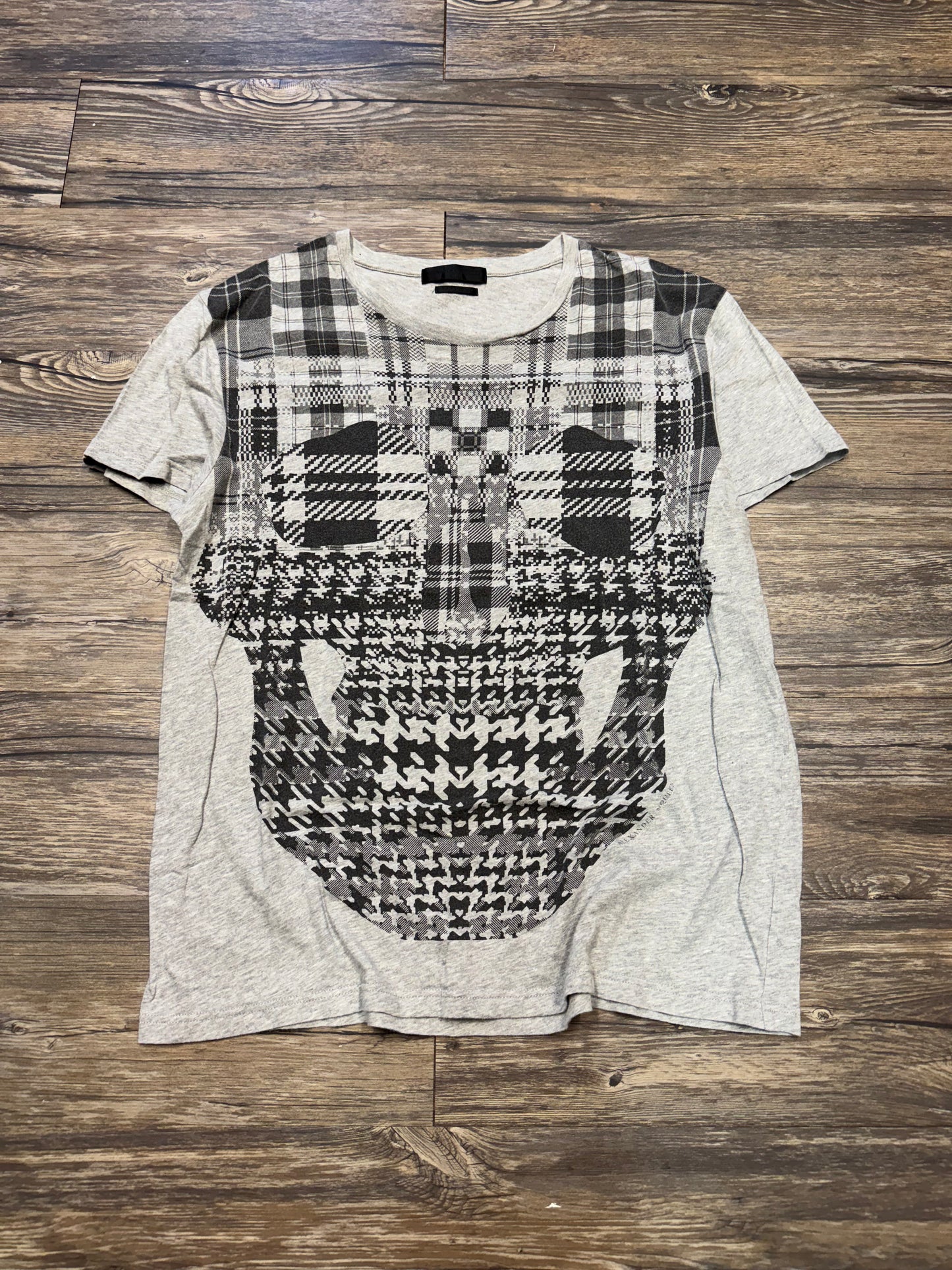 ALEXANDER MCQUEEN OVERSIZED PLAID SKULL TEE (L)