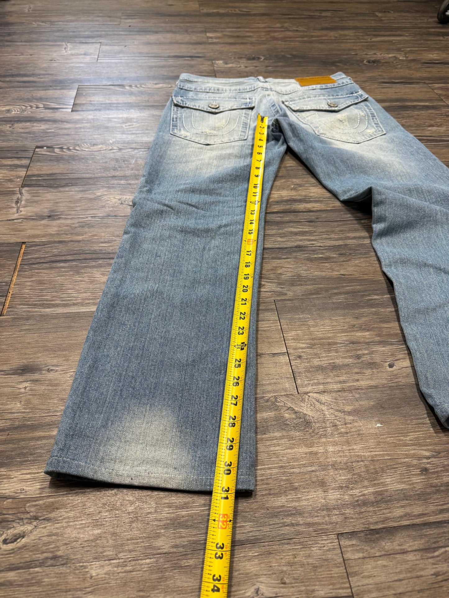 TRUE RELIGION BILLY BOOTCUT FADED & DISTRESSED JEANS (32)