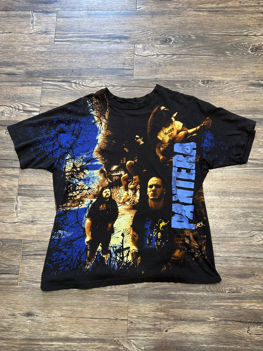 PANTERA DISTRESSED GRAPHIC T-SHIRT (LARGE)