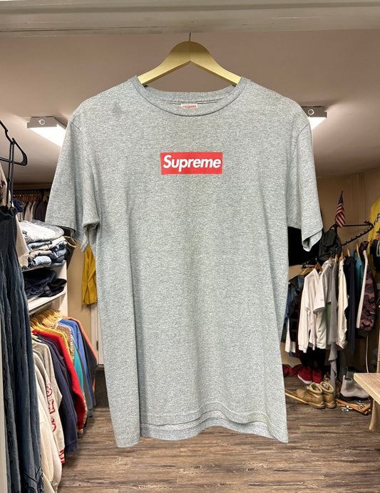 SUPREME 20TH ANNIVERSARY GREY BOGO T-SHIRT (MEDIUM)