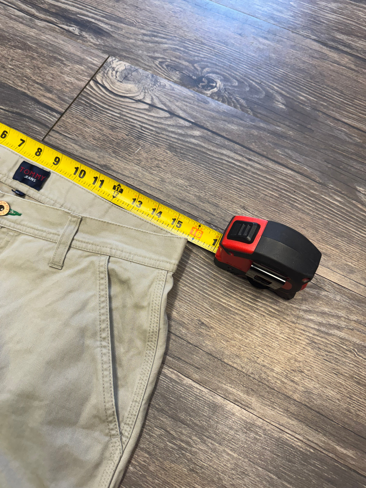 TOMMY HILFIGER DOUBLE KNEE KHAKI PANTS (32)