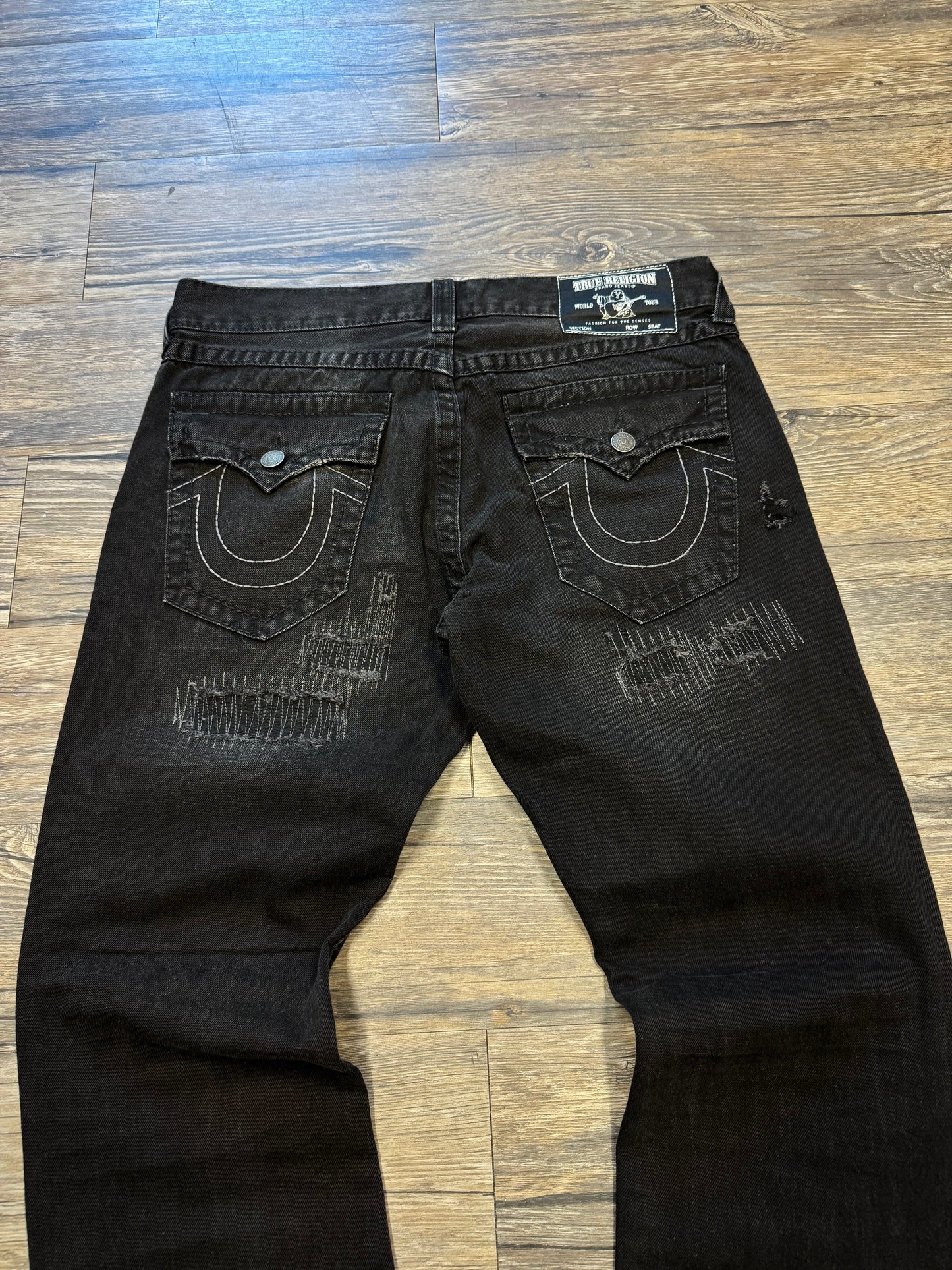 TRUE RELIGION DISTRESSED RICKY STRAIGHT LEG (34)