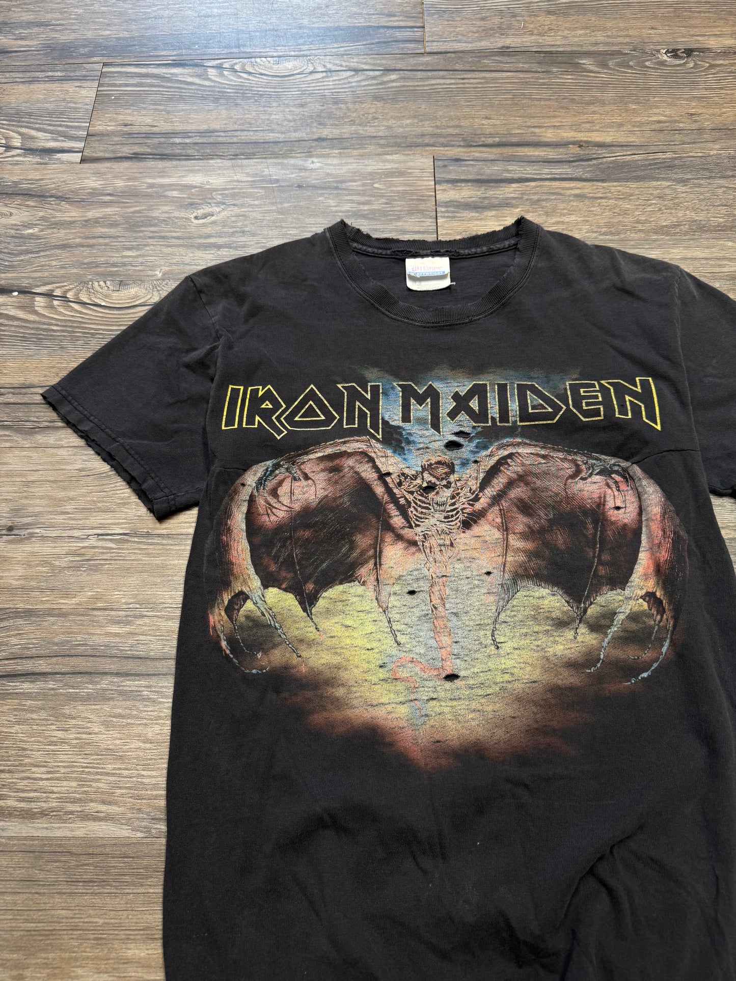 IRON MAIDEN VINTAGE DISTRESSED TOUR T-SHIRT (S)