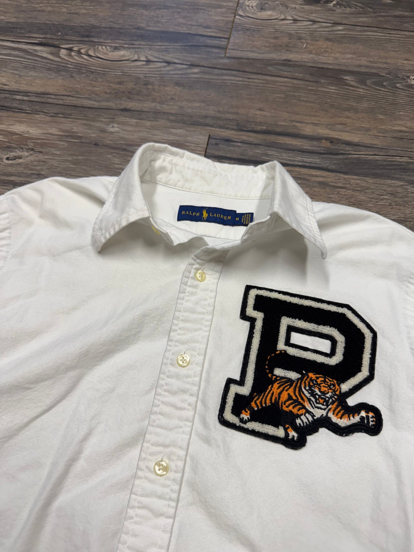 POLO RALPH LAUREN TIGER VARISTY BUTTON DOWN OXFORD SHIRT (M)