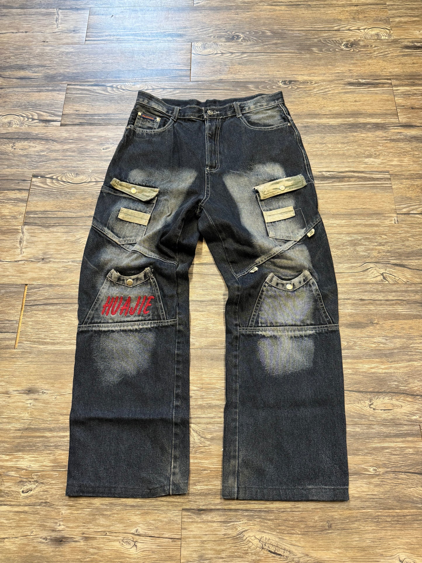 JAPANESE WASHED MULTI POCKET EMBROIDERED DARK WASH JEANS (33)