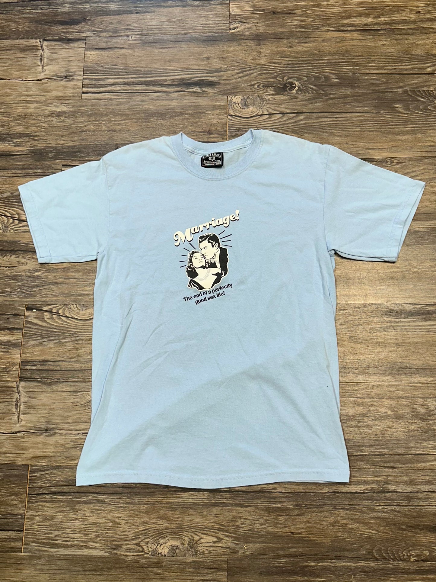 VINTAGE FUNNY MARRIAGE GRAPHIC T-SHIRT (MEDIUM)