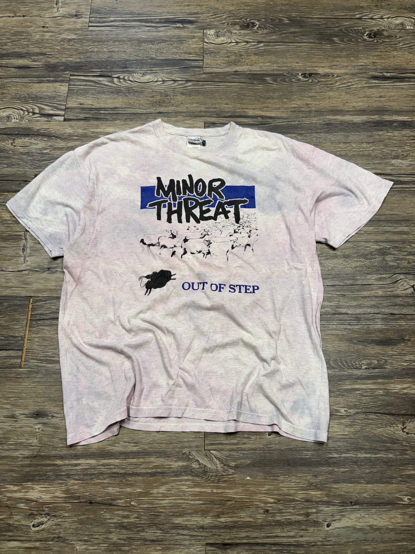 MINOR THREAT ‘OUT OF STEP’ SHEEP MOTIF T-SHIRT (XL)