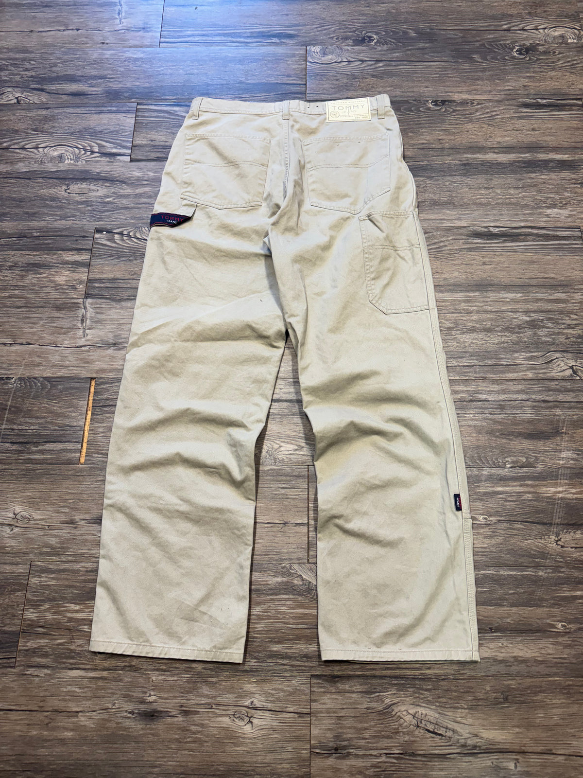 TOMMY HILFIGER DOUBLE KNEE KHAKI PANTS (32)