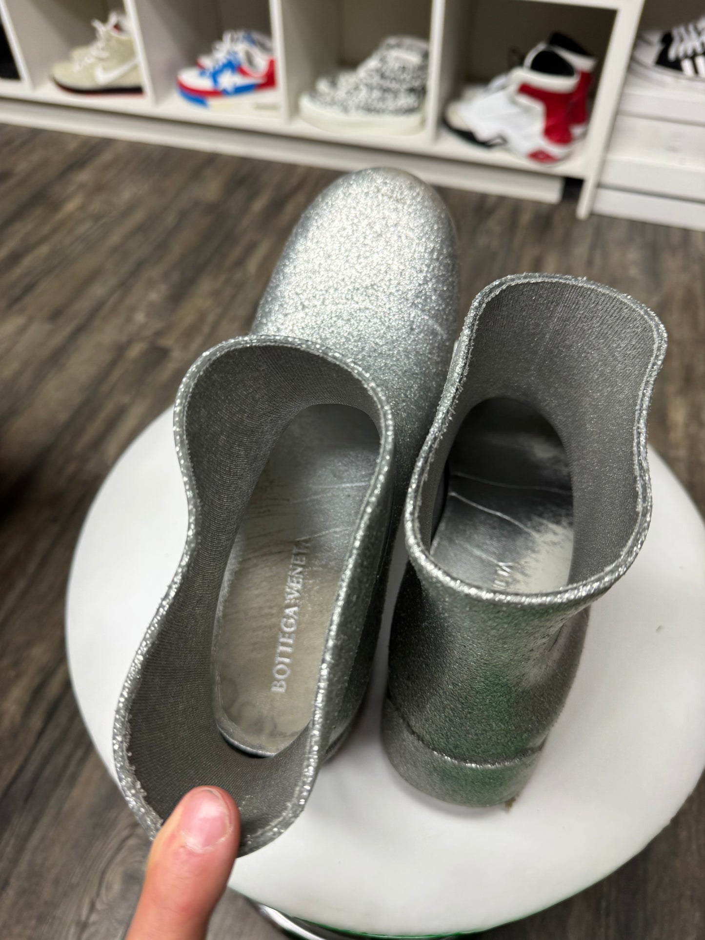 BOTTEGA VENETA GLITTER PUDDLE BOOTS (10.5)