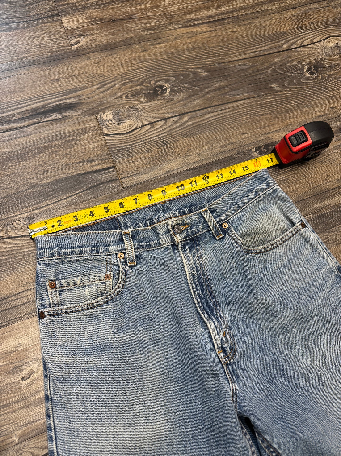 LEVI 505 VINTAGE STRAIGHT LEG BLUE WASH DENIM (34x30)