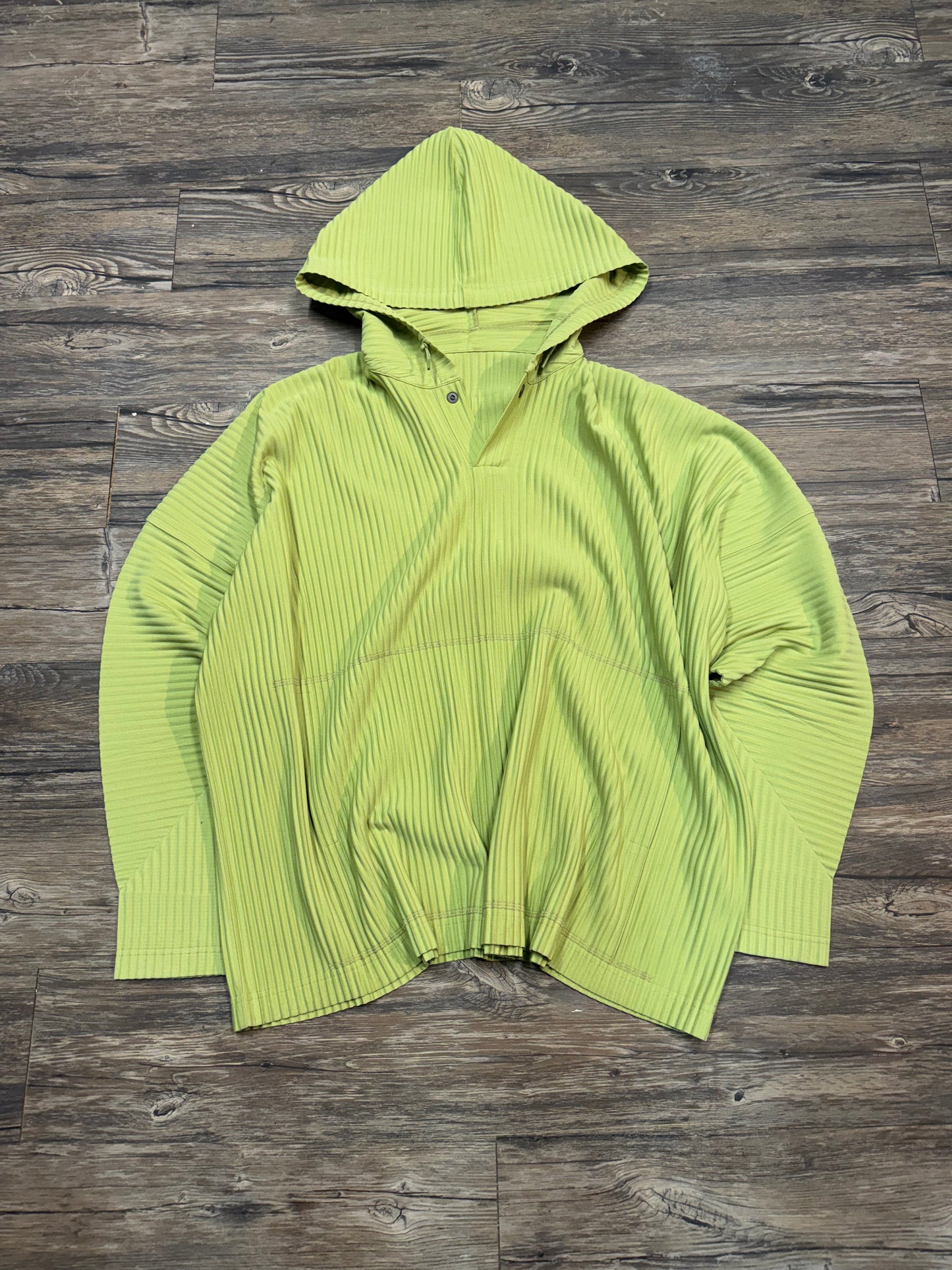 ISSEY MIYAKE HOMME PLISSE LIME GREEN HOODIE (M)