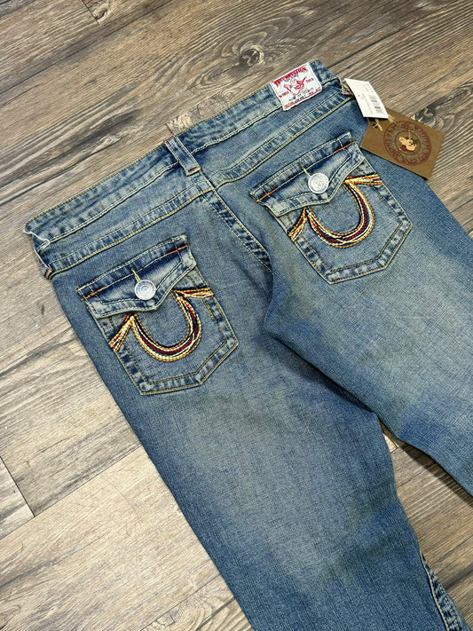 TRUE RELIGION EMBROIDERED JEANS NEW (32)