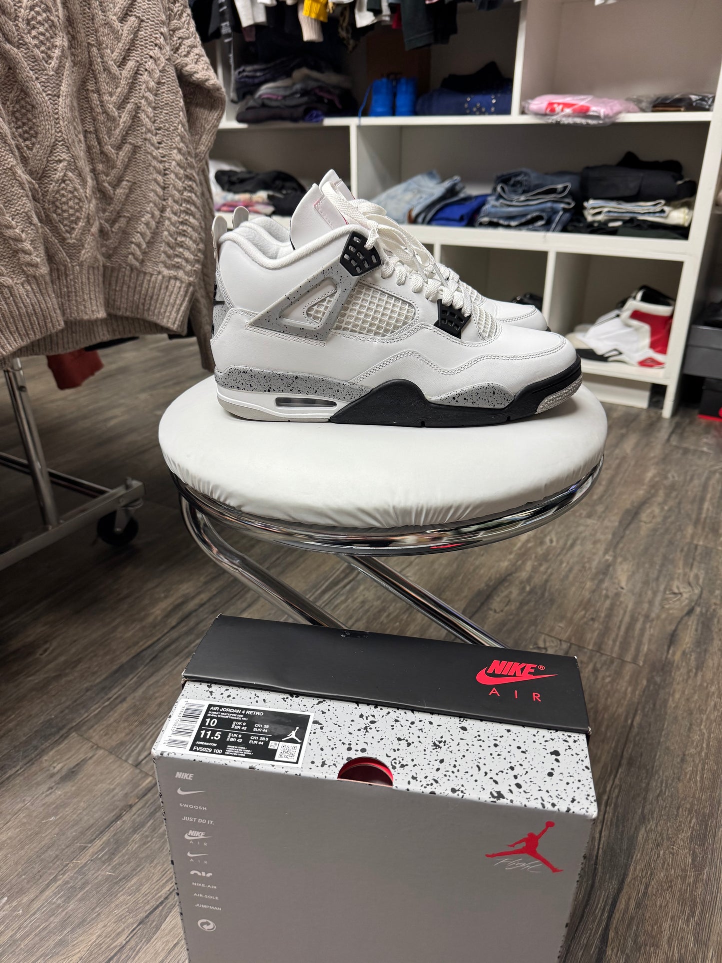 JORDAN 4 RETRO WHITE CEMENT (10)