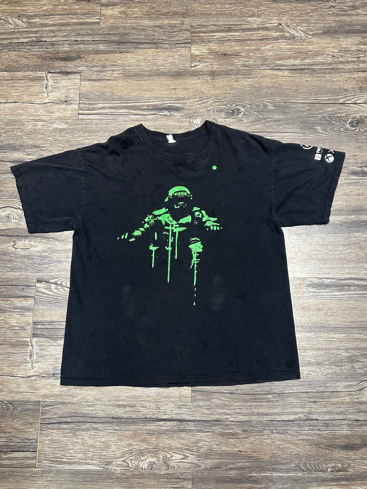 Y2K TITANFALL GRAPHIC T-SHIRT (LARGE)