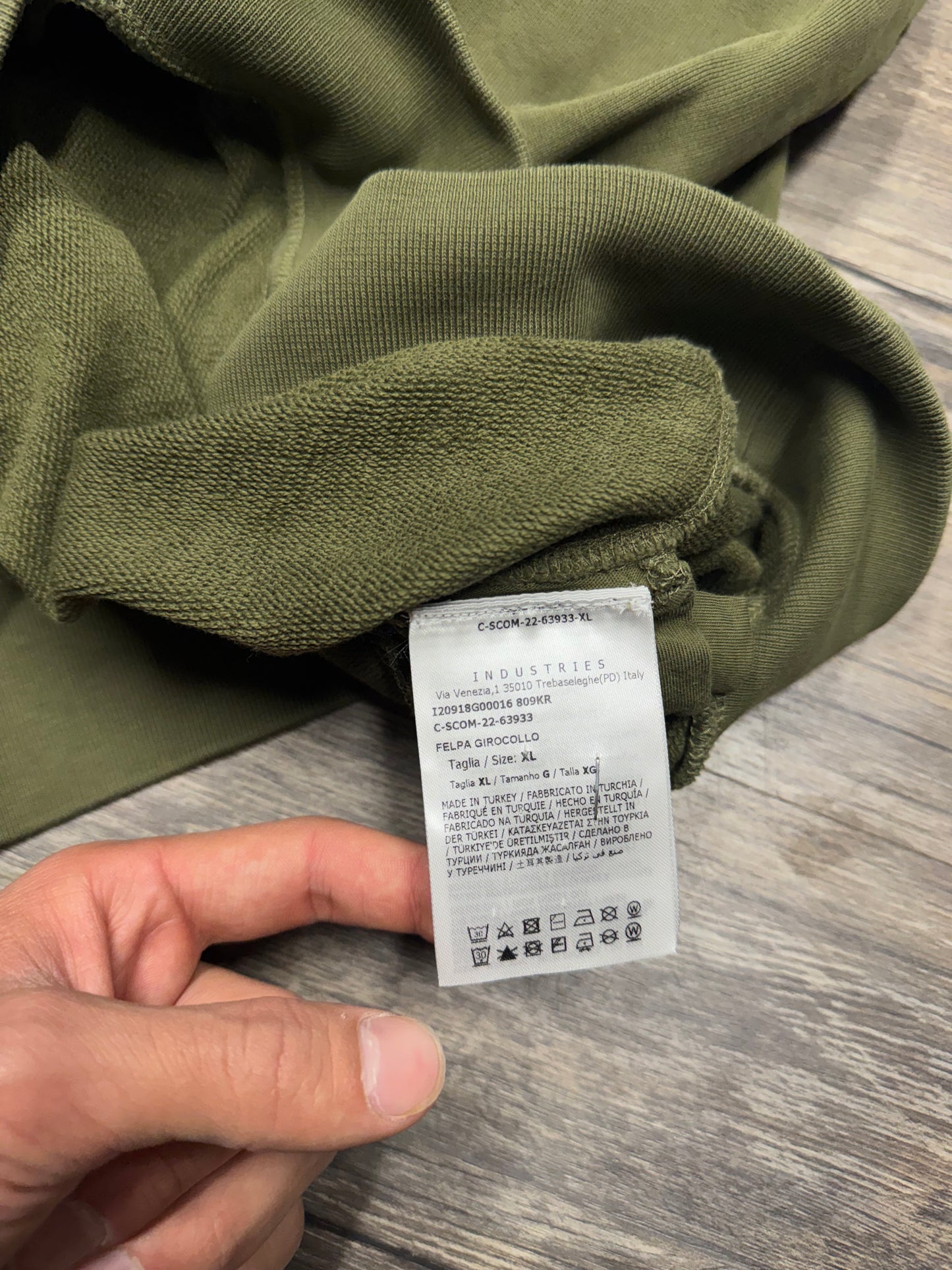 MONCLER LOGO OLIVE GREEN CREWNECK (XL)