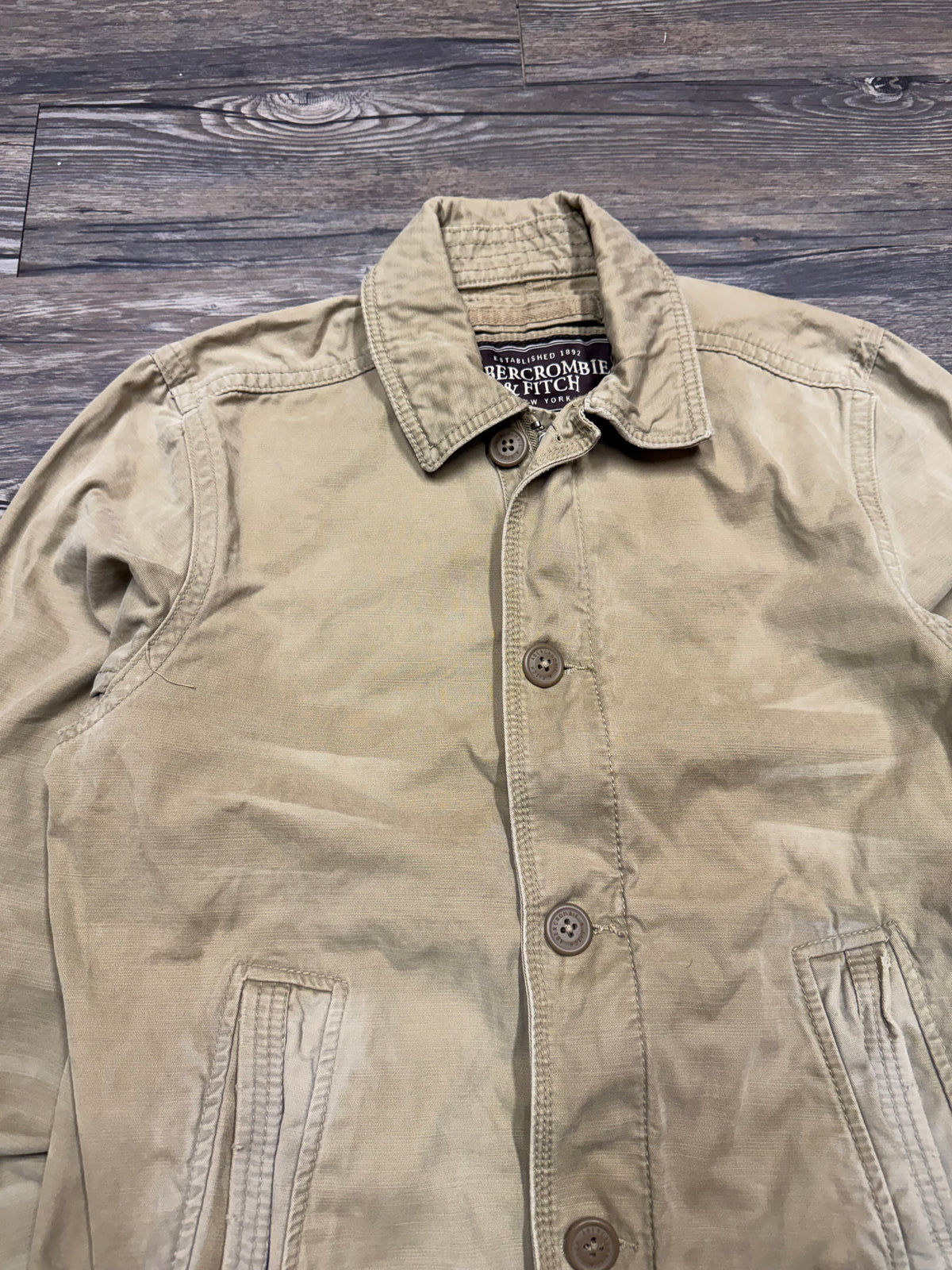 ABERCROMBIE & FITCH DISTRESSED WAKELY CARGO JACKET (L)