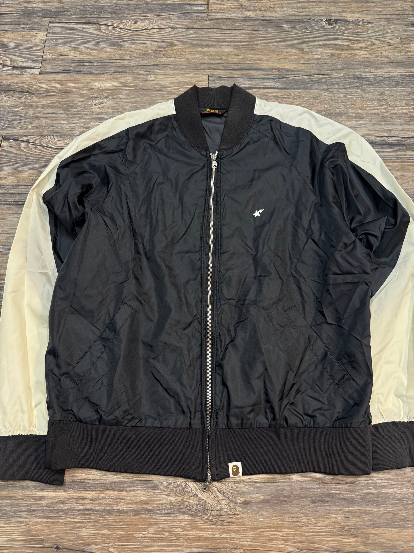 A-BATHING-APE* STAR LOGO TRACK JACKET (L)