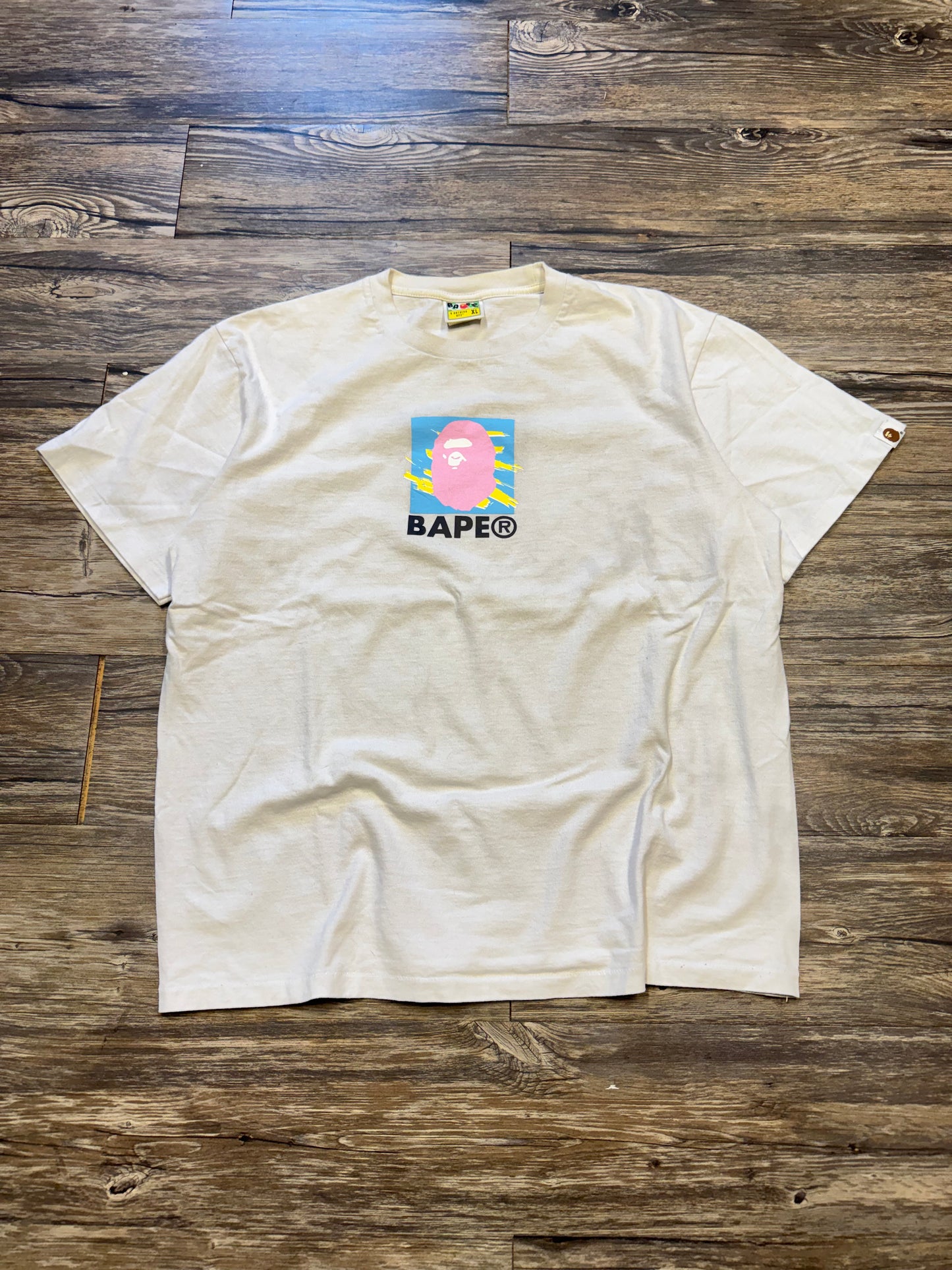 BAPE MULTI-COLOR PRINT T-SHIRT (XL)