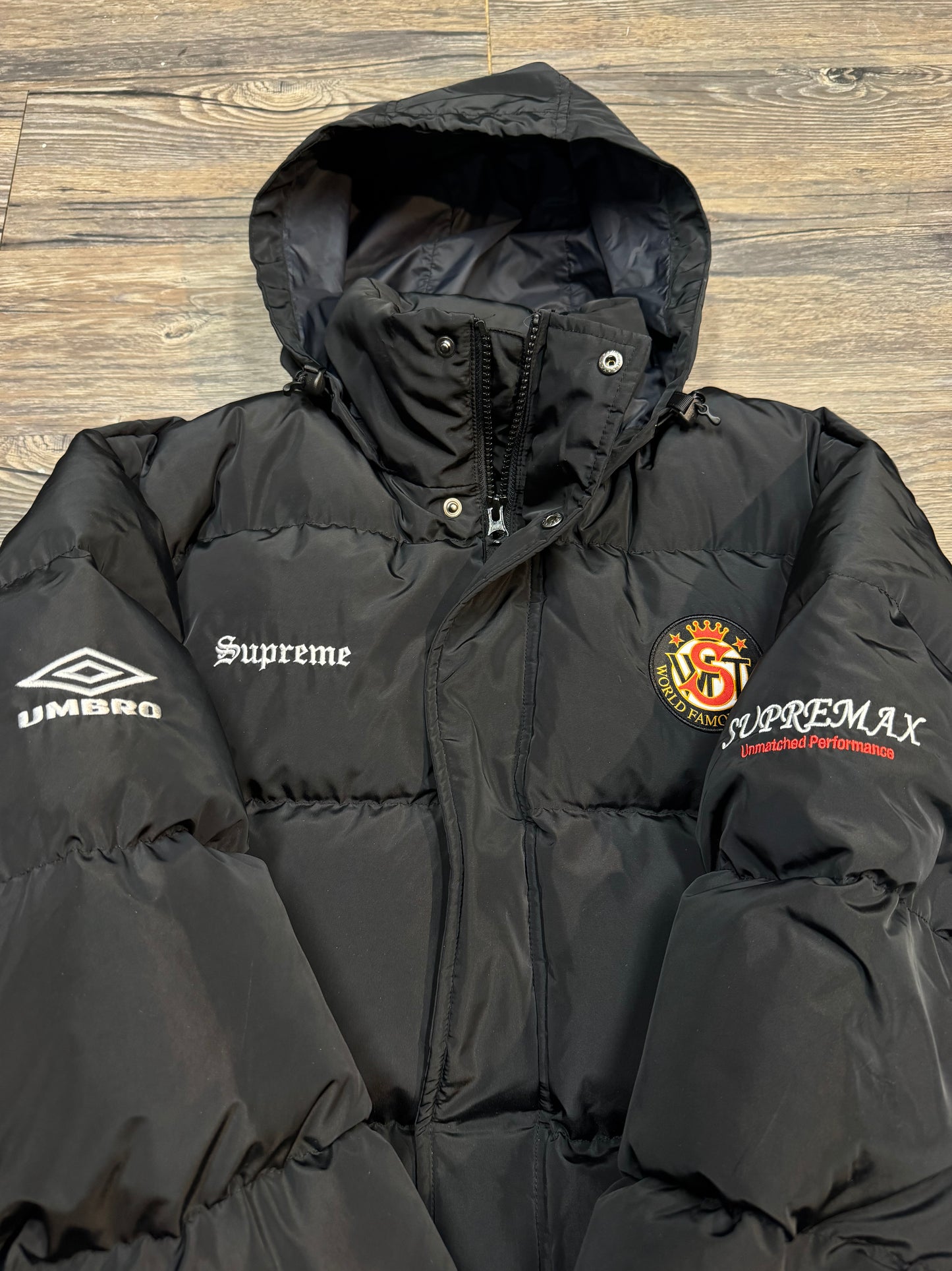 SUPREME UMBRO DOWN PUFFER JACKET (MEDIUM)
