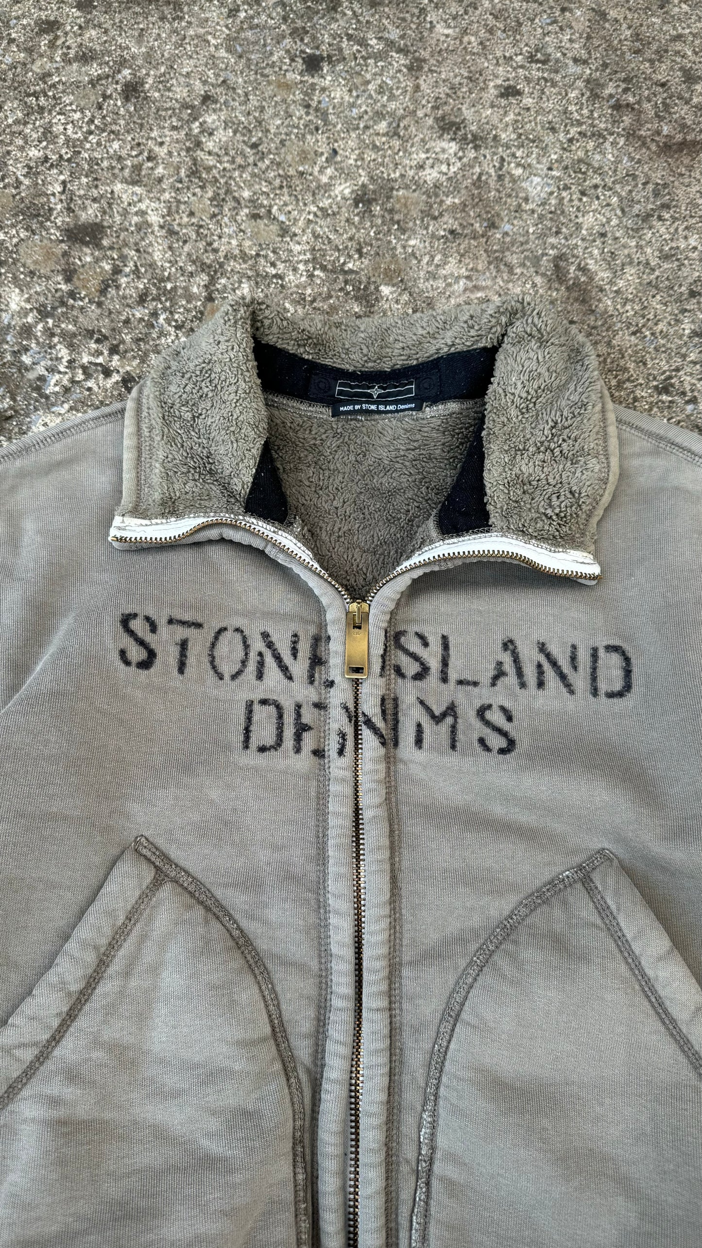 STONE ISLAND DENIMS ZIP UP (S)