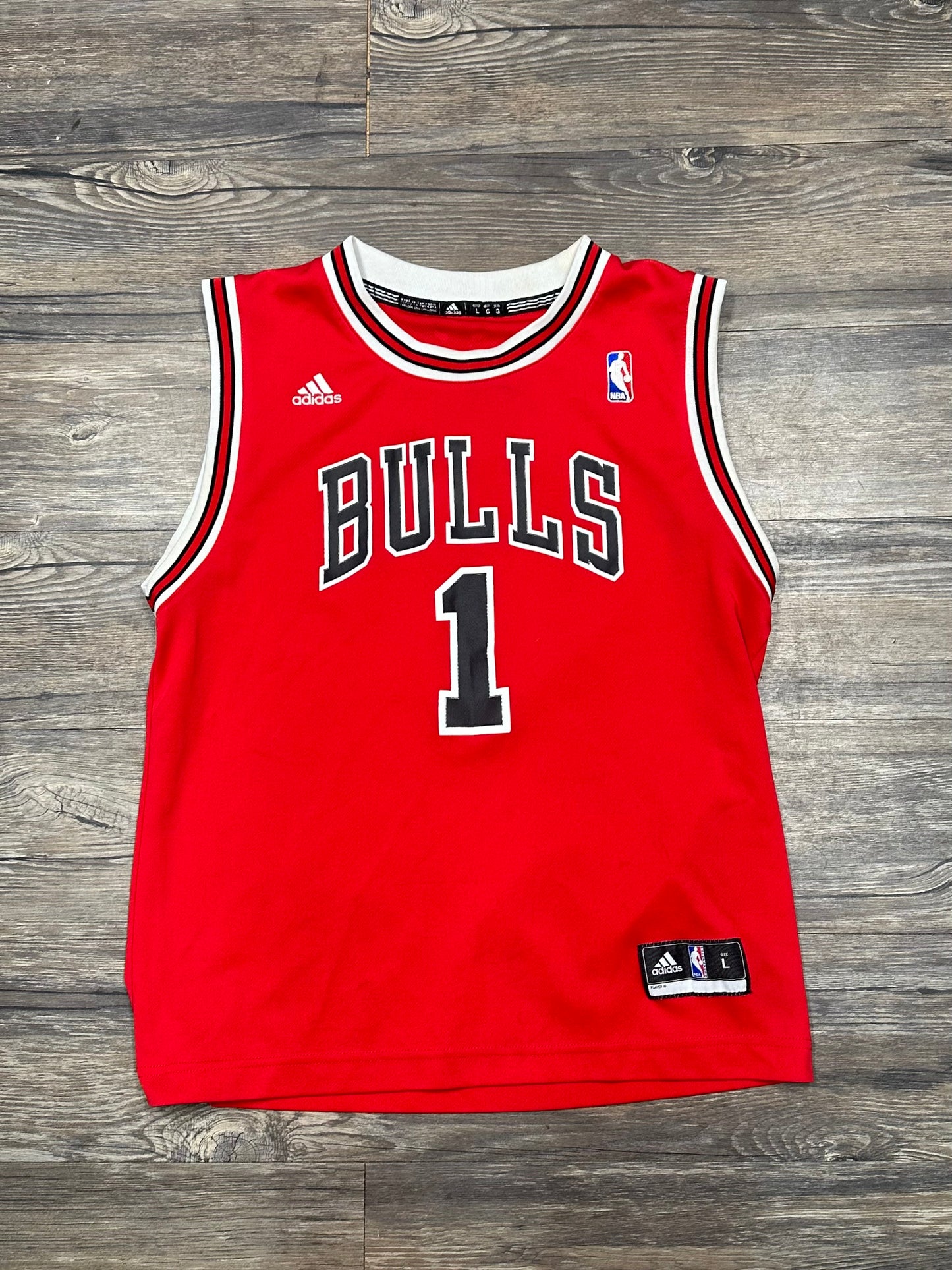 BULLS DERRICK ROSE JERSEY (LARGE)