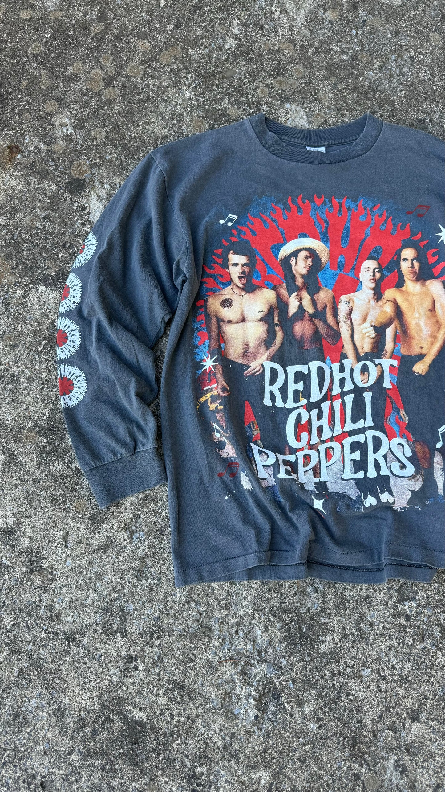 RED HOT CHILI PEPPERS FADER (L)