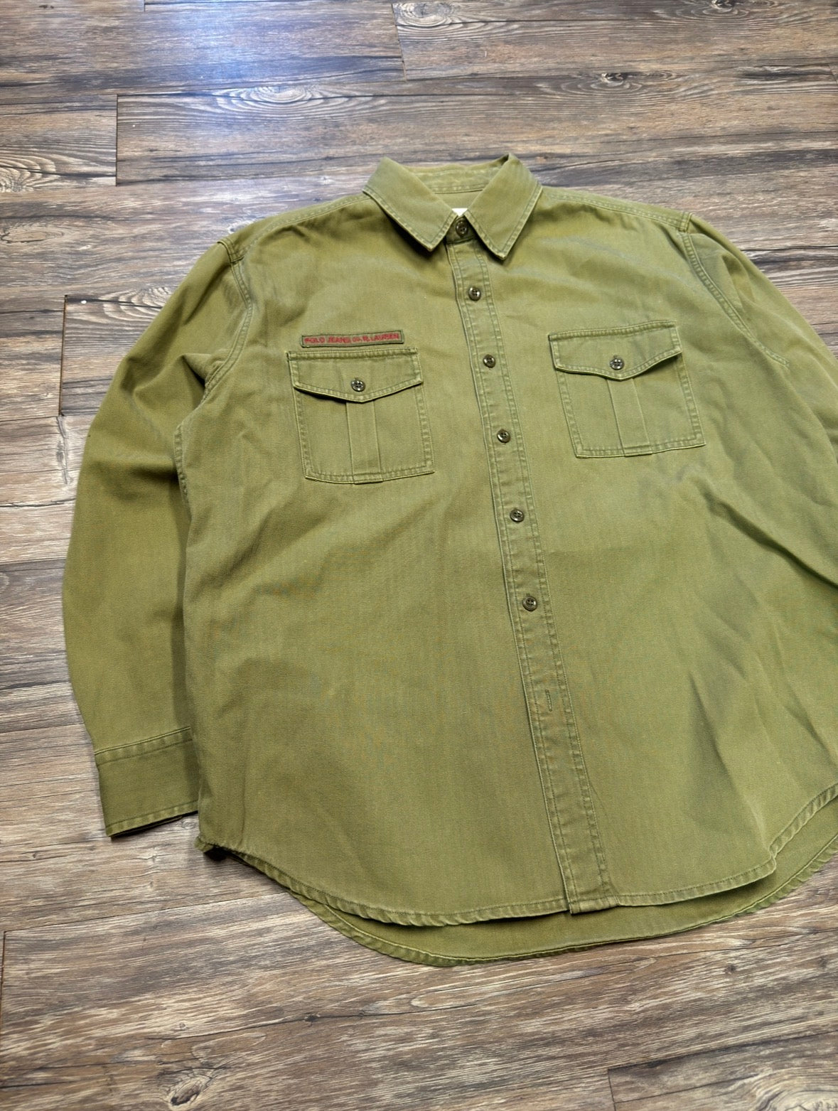 POLO JEANS CO. HERRINGBONE TWILL FATIGUE BUTTON UP (L)