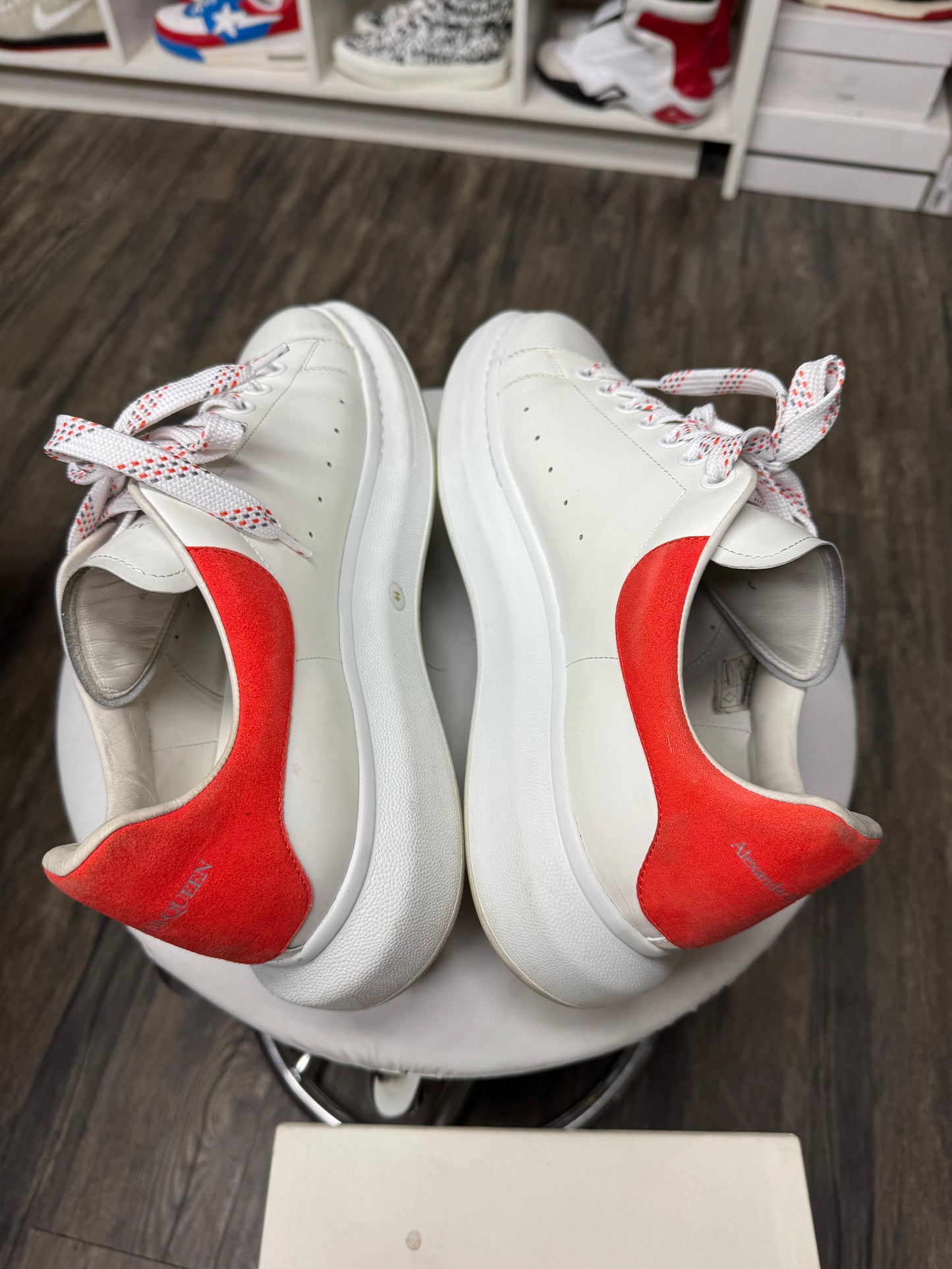 ALEXANDER MCQUEEN ORANGE SUEDE (44)