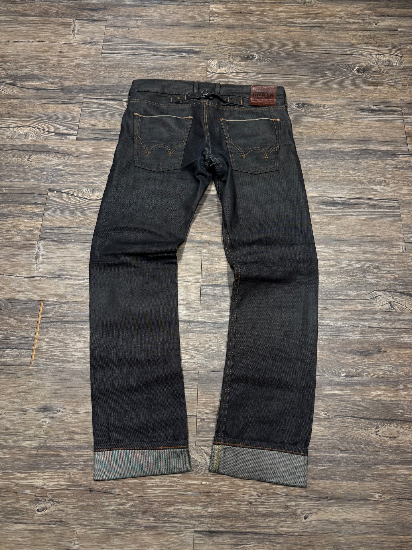 EDWINS SELVEDGE STONEWASH REPAIRED JEANS (30x32)